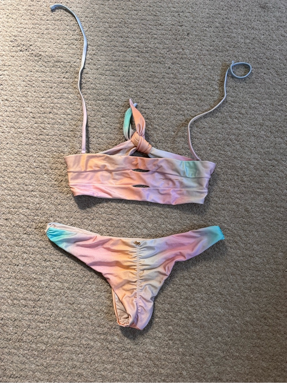 PQ Bikini Set - Picture 4 of 6